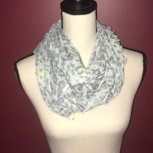 American Eagle Cheetah Print Infinity Scarf